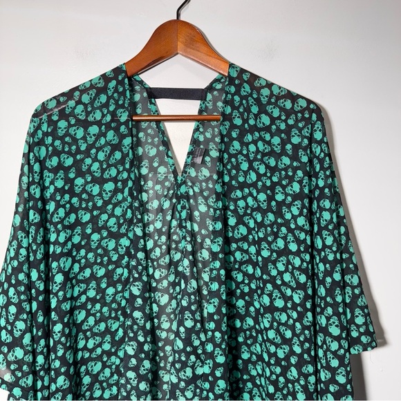 Lost in Layers Skull Print Kimono Cover up One size - Picture 3 of 9